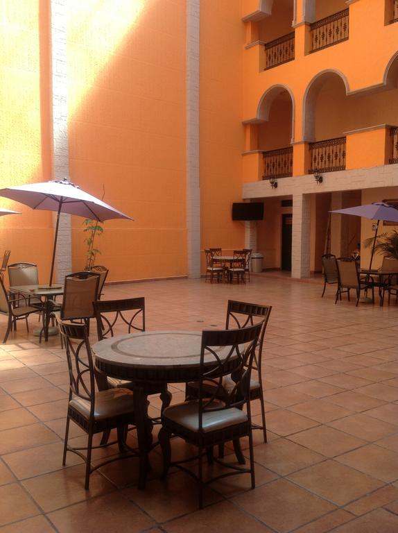 Hotel Genoves San Juan de los Lagos Luaran gambar