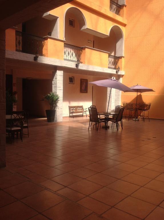 Hotel Genoves San Juan de los Lagos Luaran gambar